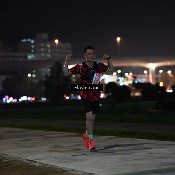 Runner Photo 8743883