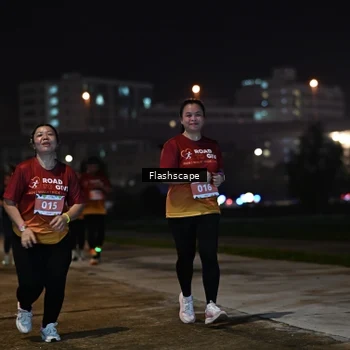 Runner Photo 8743914