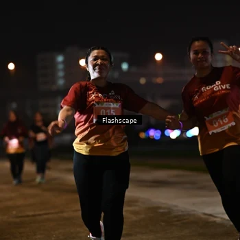 Runner Photo 8743937