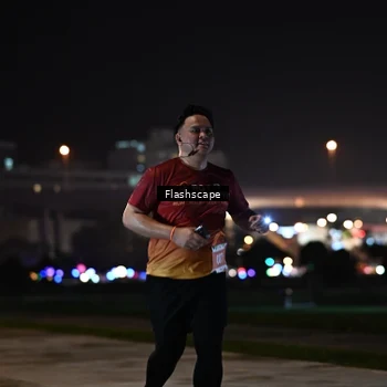 Runner Photo 8744025