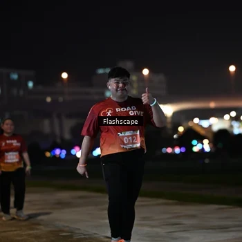 Runner Photo 8744052