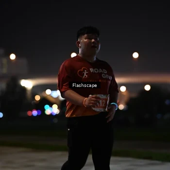 Runner Photo 8744062