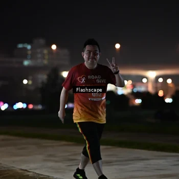 Runner Photo 8744083