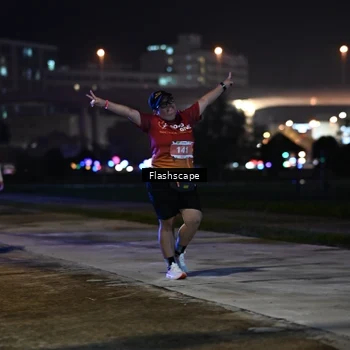 Runner Photo 8744111