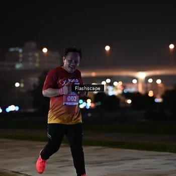 Runner Photo 8744151