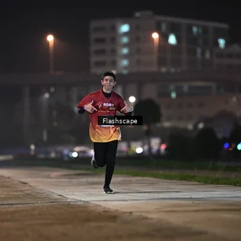 Runner Photo 8744515
