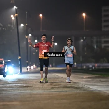 Runner Photo 8744548