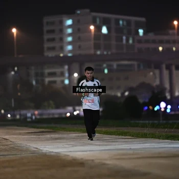 Runner Photo 8744681
