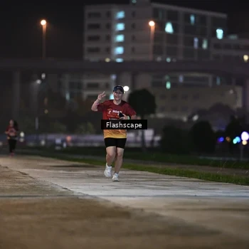 Runner Photo 8744713