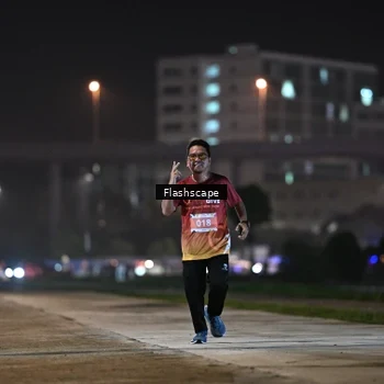 Runner Photo 8744857