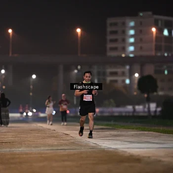 Runner Photo 8744906