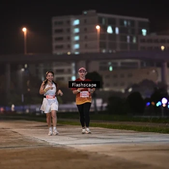 Runner Photo 8744921