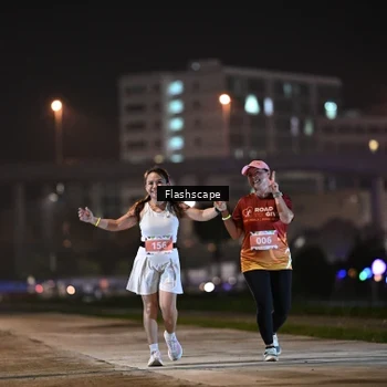 Runner Photo 8744959
