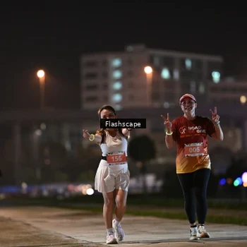 Runner Photo 8745026