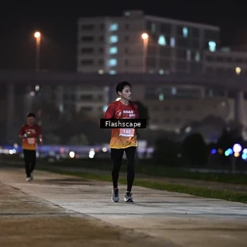 Runner Photo 8745065
