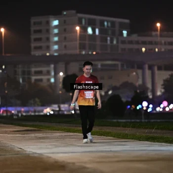 Runner Photo 8745082