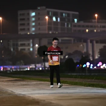 Runner Photo 8745091