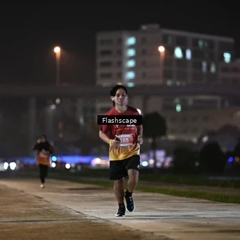 Runner Photo 8745120