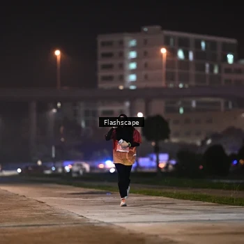 Runner Photo 8745157