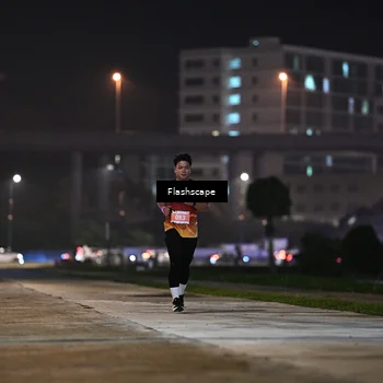 Runner Photo 8745254