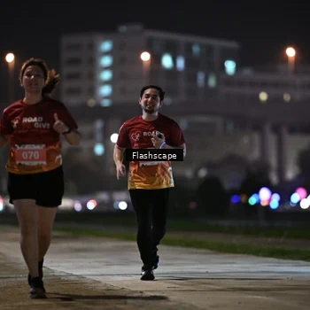 Runner Photo 8745424