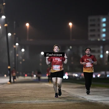 Runner Photo 8745425