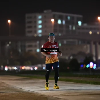 Runner Photo 8745446