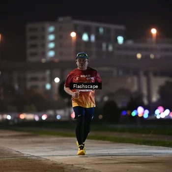 Runner Photo 8745462