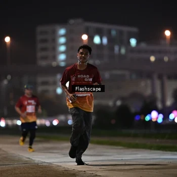 Runner Photo 8745474