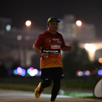 Runner Photo 8745487