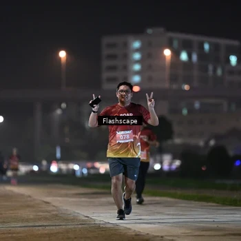 Runner Photo 8745549