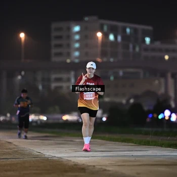 Runner Photo 8745563