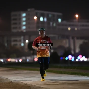 Runner Photo 8745617