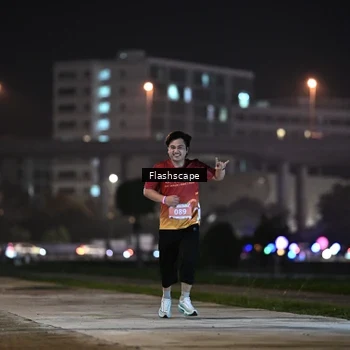 Runner Photo 8745705