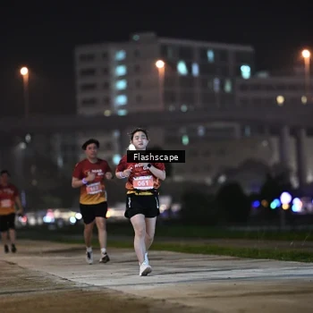 Runner Photo 8745722