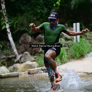 Runner Photo 8745736