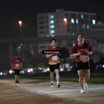 Runner Photo 8745744