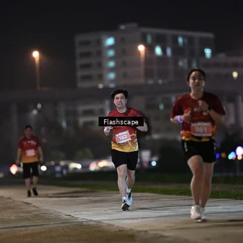 Runner Photo 8745764