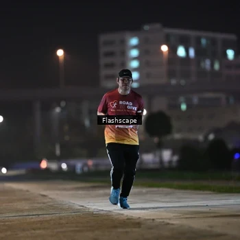 Runner Photo 8745822