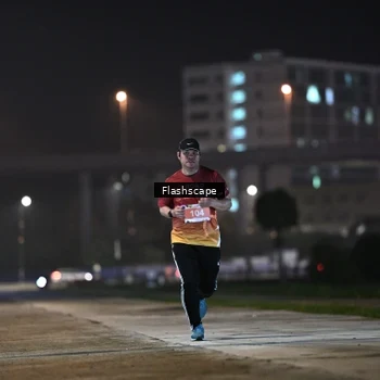 Runner Photo 8745840