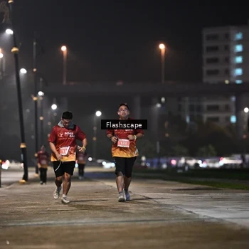 Runner Photo 8745857