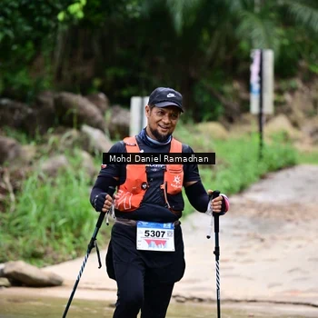 Runner Photo 8745873