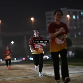 Runner Photo 8745943