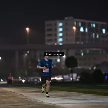 Runner Photo 8745994