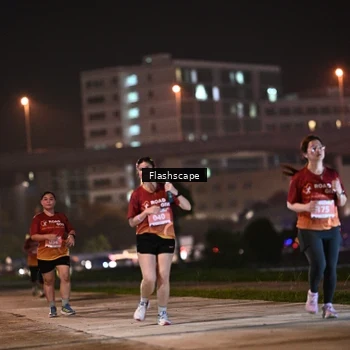 Runner Photo 8746056
