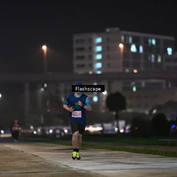 Runner Photo 8746104