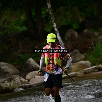 Runner Photo 8746280