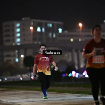 Runner Photo 8746281