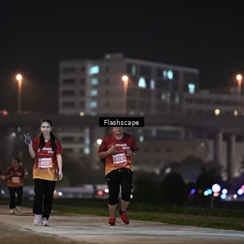 Runner Photo 8746331