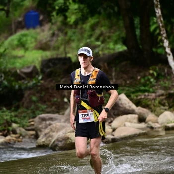 Runner Photo 8746585